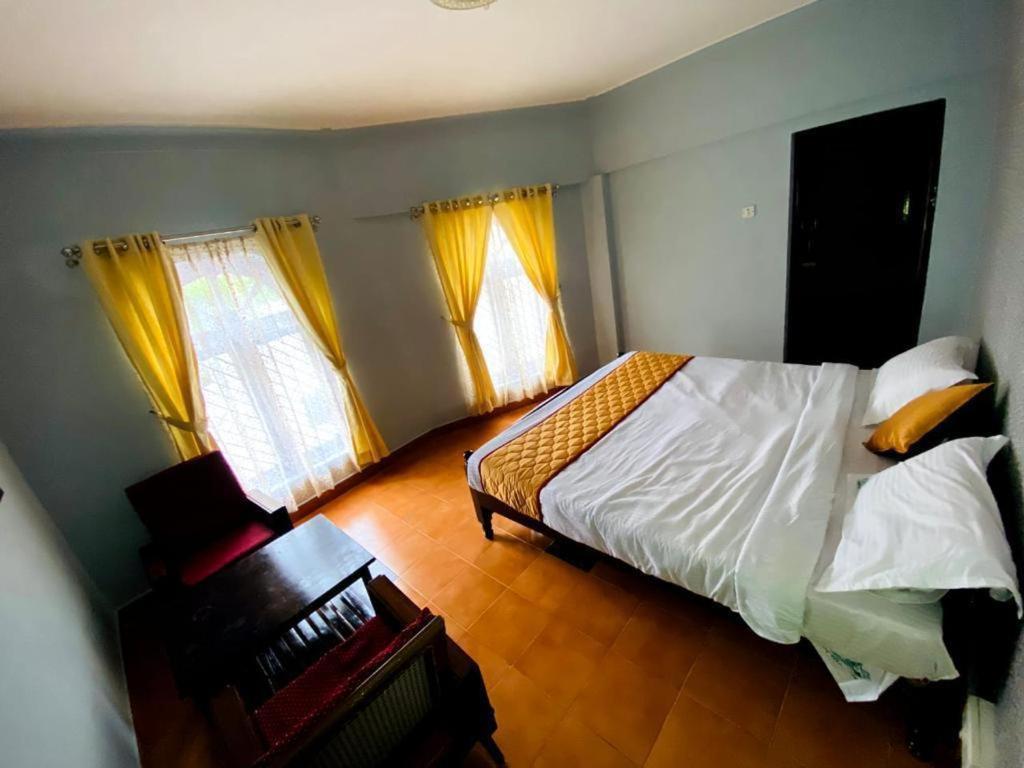 Hotel Bob Leisure Ooty Esterno foto