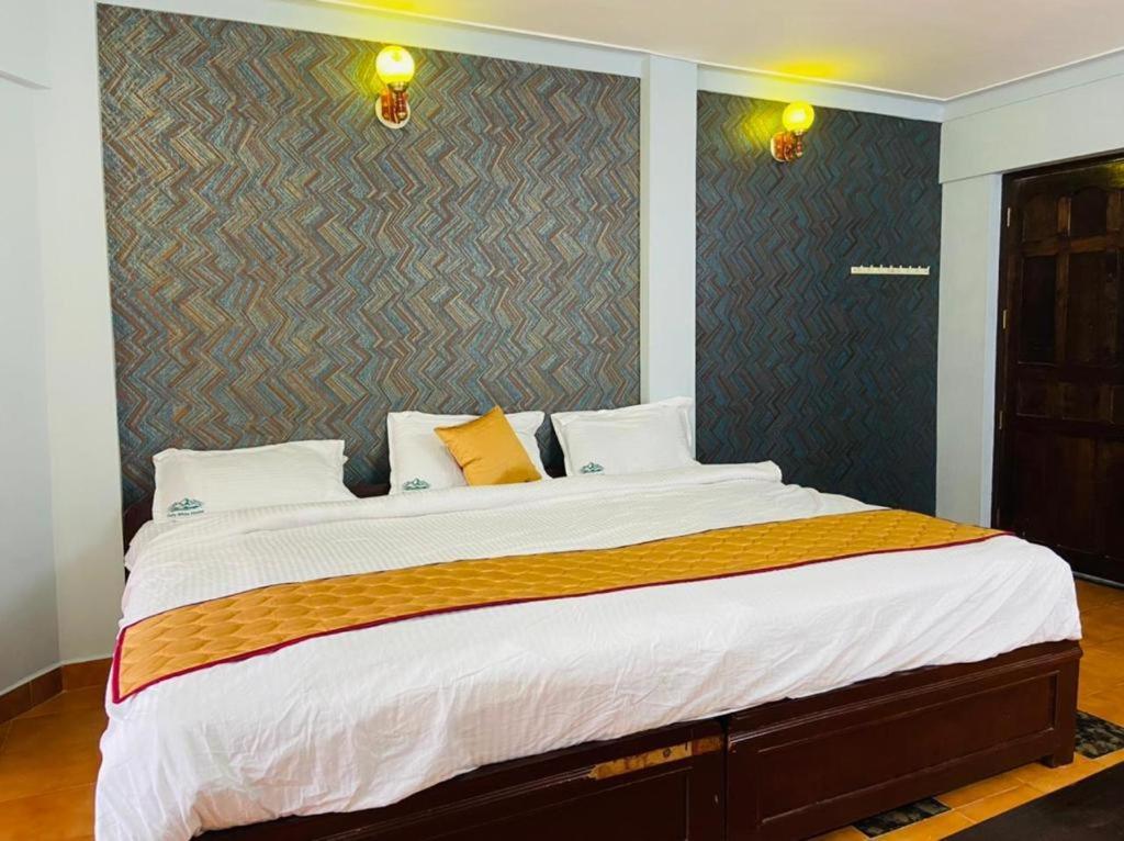 Hotel Bob Leisure Ooty Esterno foto