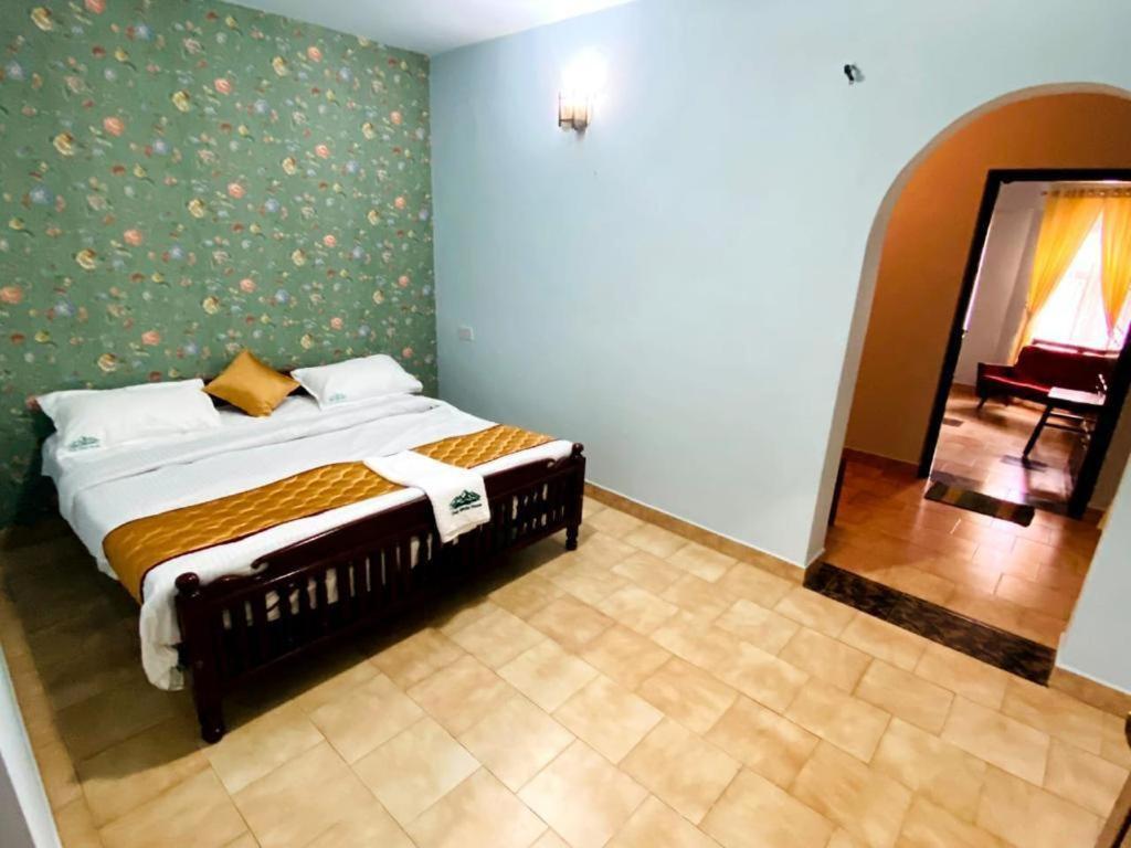 Hotel Bob Leisure Ooty Esterno foto