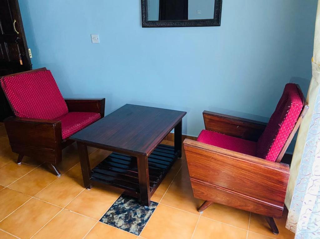 Hotel Bob Leisure Ooty Esterno foto
