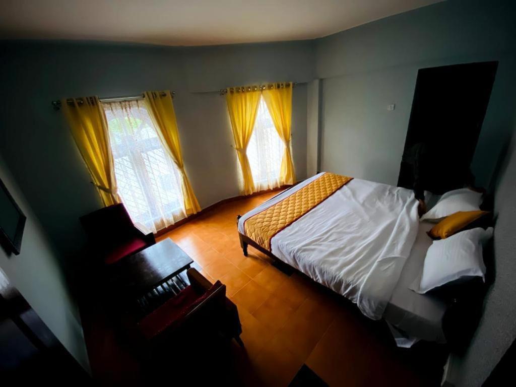 Hotel Bob Leisure Ooty Esterno foto