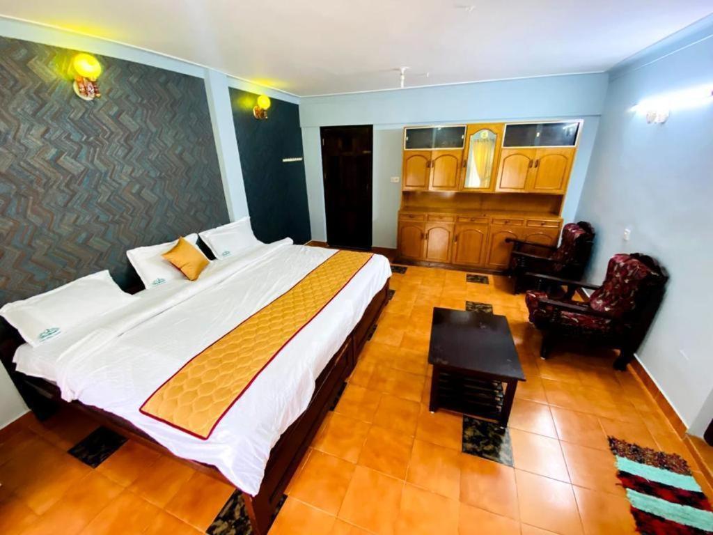 Hotel Bob Leisure Ooty Esterno foto